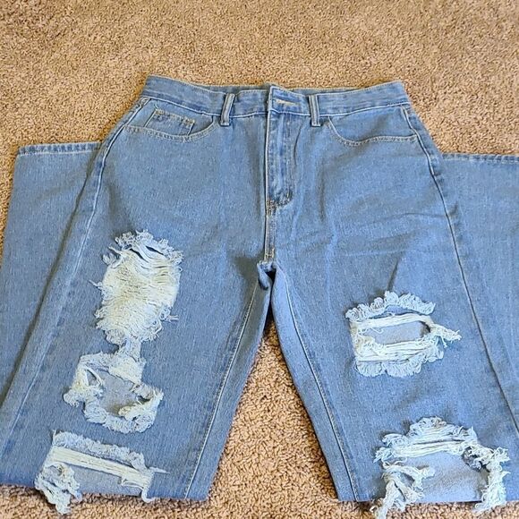 Jeans Fashion cutout jeans NWOT - Picture 6 of 9